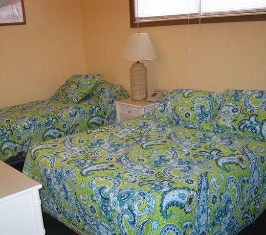 The Holiday Court Villas and Suites