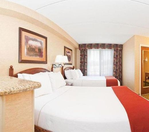 Holiday Inn Express Hotel & Suites Tempe, an IHG Hotel