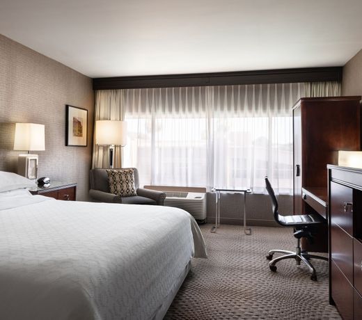 Sheraton Phoenix Airport Hotel Tempe