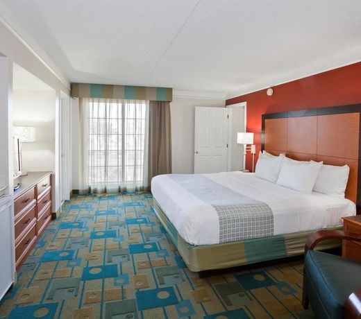 La Quinta Inn by Wyndham Phoenix Sky Harbor Airport