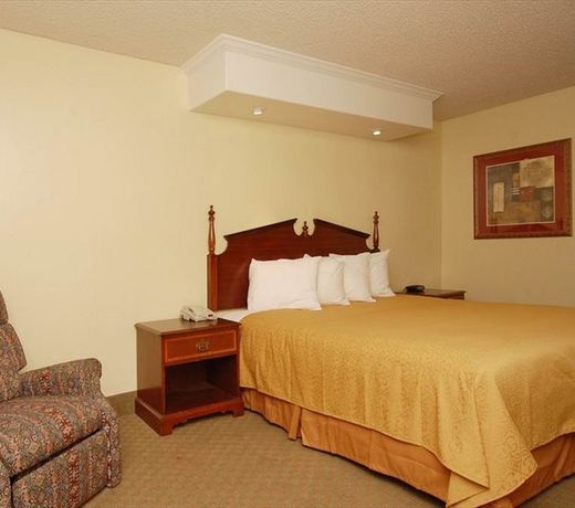 QUALITY INN AIRPORT