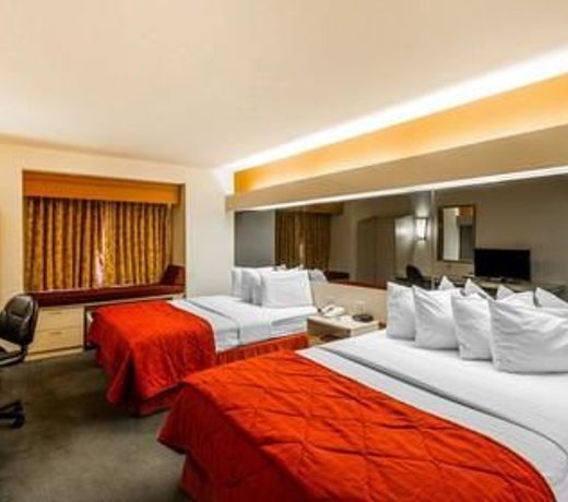 The Tempest Hotel Tempe ASU, Ascend Hotel Collection