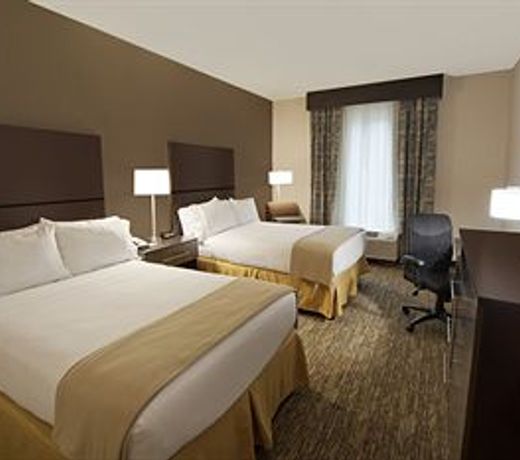 Holiday Inn Express Fredericksburg - Southpoint, an IHG Hotel