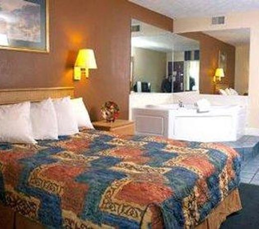 Motel 6-Pigeon Forge, TN - Parkway