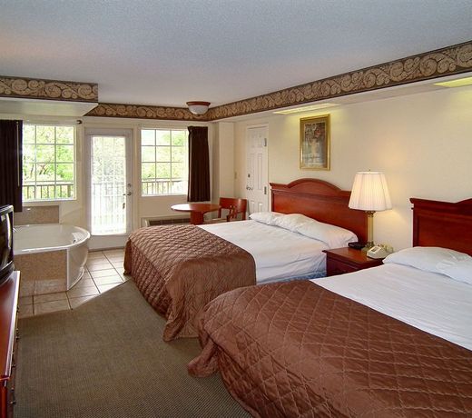 Country Inn & Suites by Radisson, Pigeon Forge South, TN