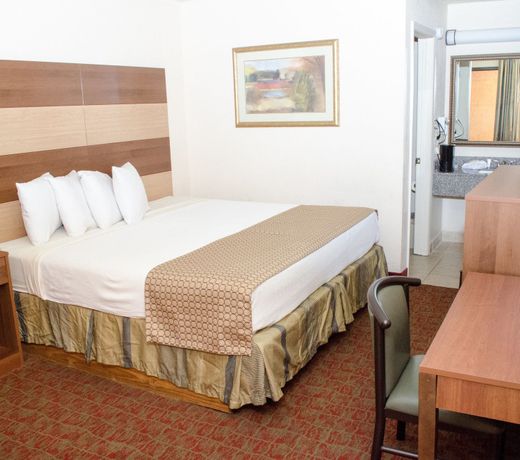 Americana Inn & Suites Pigeon Forge