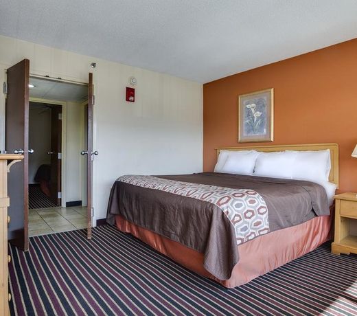 Mountain Vista Inn & Suites - Parkway