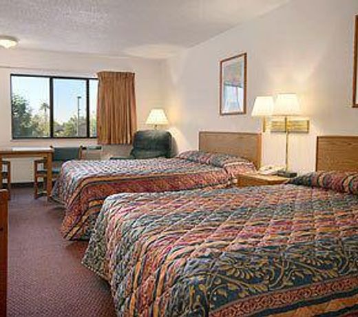 Super 8 by Wyndham Mesa Gilbert