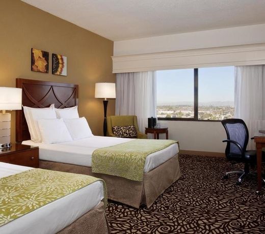 Delta Hotels by Marriott Phoenix Mesa