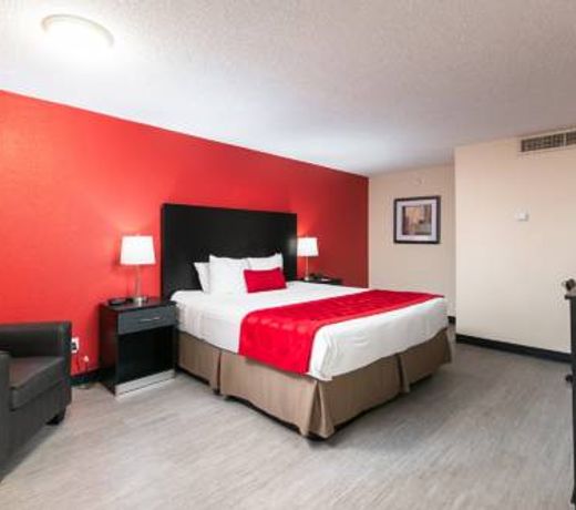 Ramada by Wyndham Mesa-Mezona Hotel