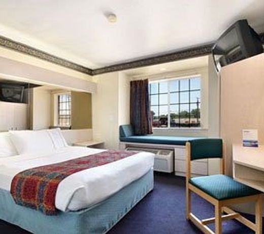 Quality Inn & Suites North Mesquite I-30