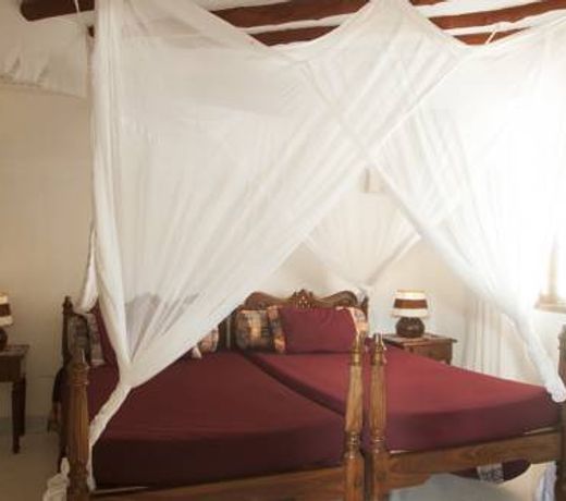 Crystal Bay Resort