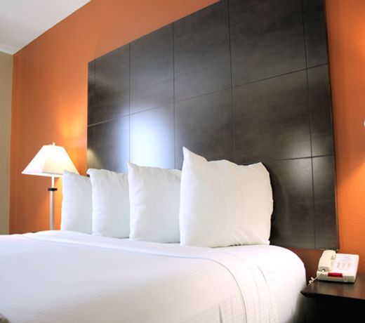 Best Western Inn & Suites