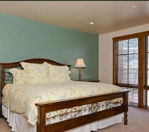 Lodges at Deer Valley