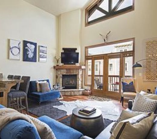 Lift Lodge Condo