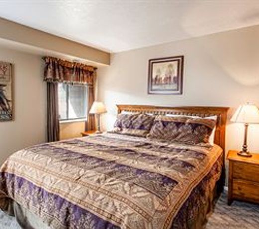 Prospector Accommodations by All Seasons Resort Lodging