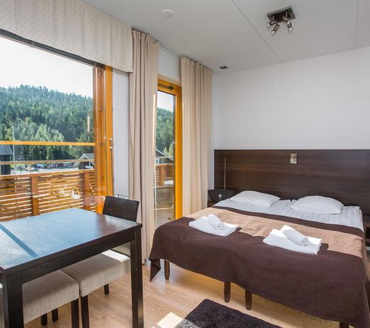 Levi Suites Levi Gold