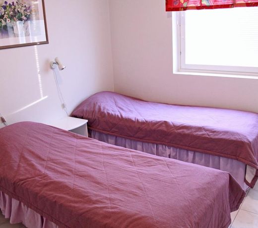 Polar Star Moonlight Apartments