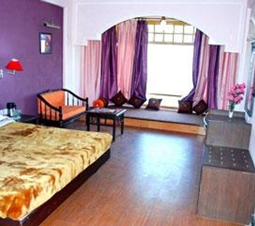 Snow Valley Resorts Dalhousie