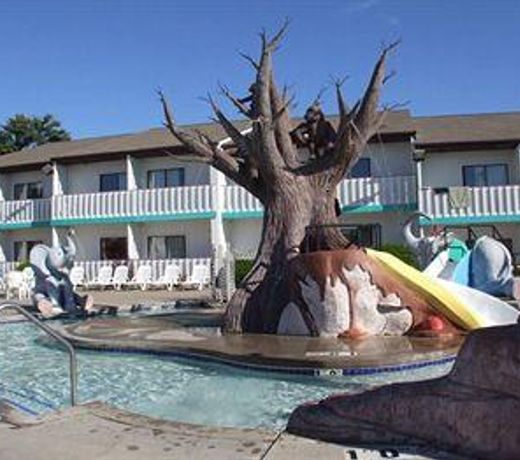 CAROUSEL INN & SUITES