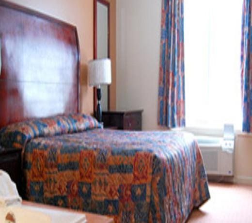 FAIRBRIDGE INN EXPRESS