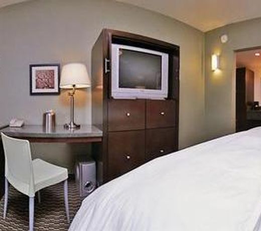 3 Palms Hotel