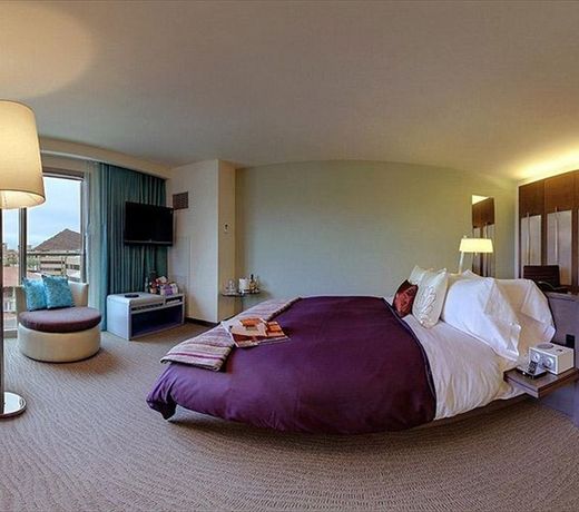 W Scottsdale