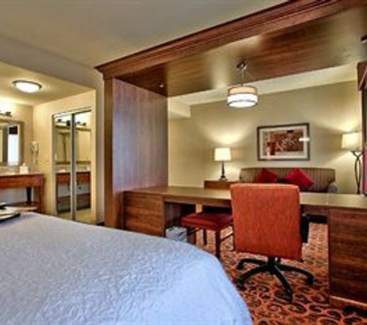 Hampton Inn & Suites Scottsdale Riverwalk