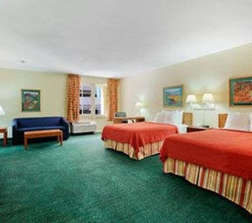 Days Inn Scottsdale Fashion Square* Closed