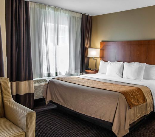 Country Inn & Suites by Radisson, Bend, OR