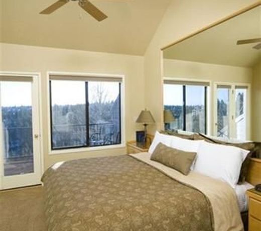 Mount Bachelor Village Resort