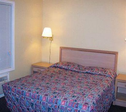 Bend Value Inn