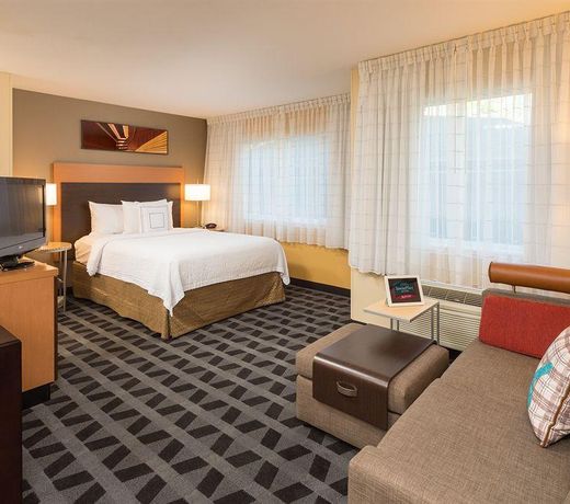 TownePlace Suites Old Mill District, Bend Near Mt Bachelor