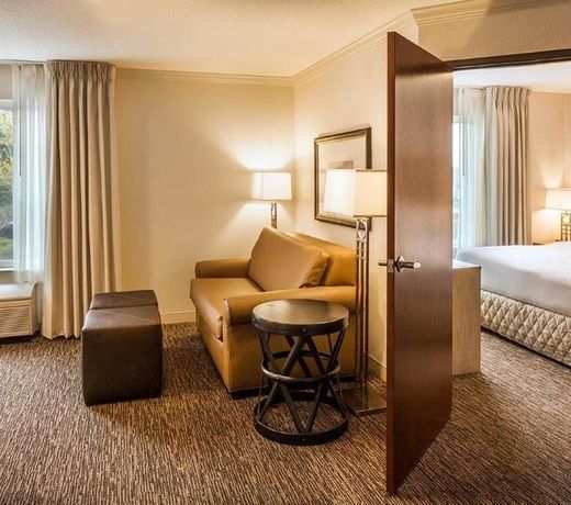 DoubleTree by Hilton Bend