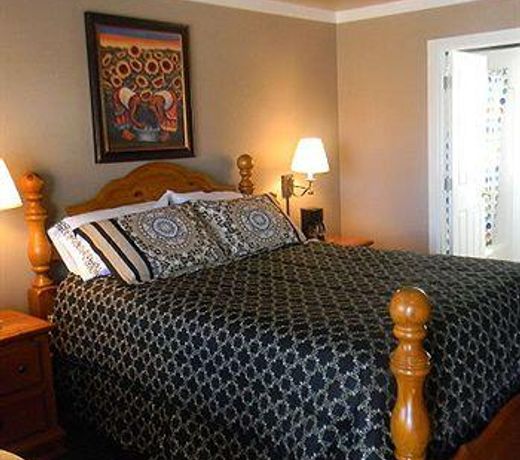 Cascade Lodge
