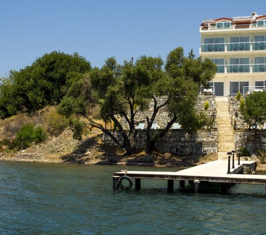 Sovalye Hotel