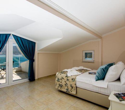 Sovalye Hotel