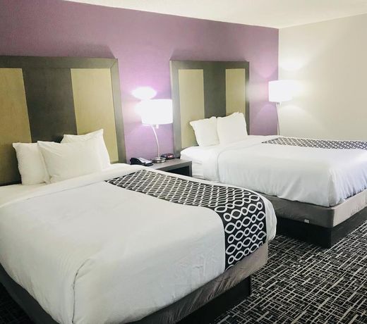 La Quinta Inn by Wyndham Davenport & Conference Center