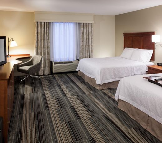 Hampton Inn & Suites Davenport