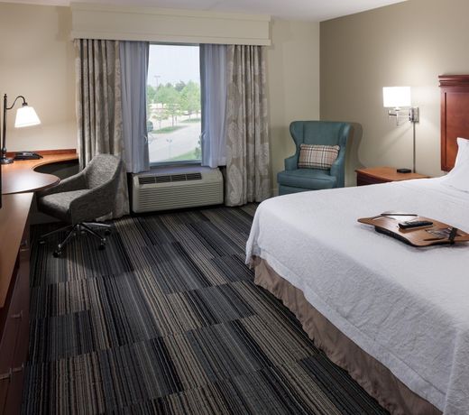 Hampton Inn & Suites Davenport