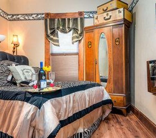 Heart of the HIlls Inn