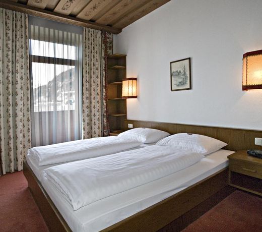 Hotel Neue Post