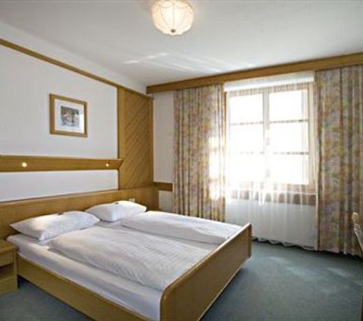 Hotel Neue Post