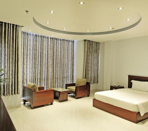 Phoenix Hotel