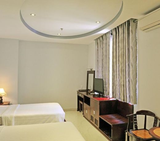 Phoenix Hotel