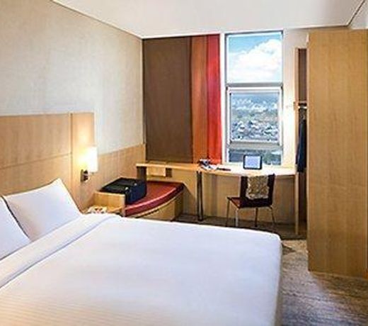 Ibis Ambassador Busan City Centre