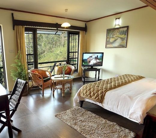 Camelot Resort