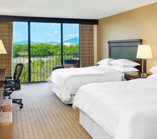 Sheraton Roanoke Hotel & Conference Center