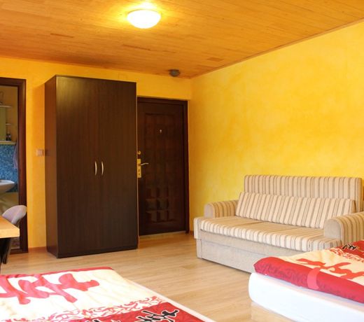 Raubichi Hotel