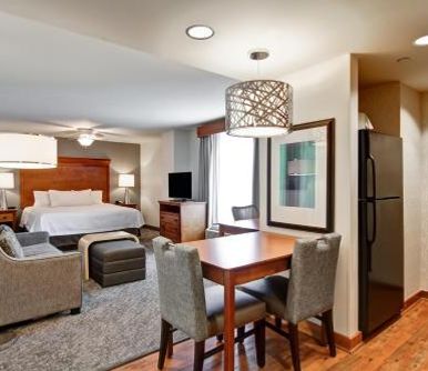 Hotel Homewood Suites by Hilton Omaha - Downtown